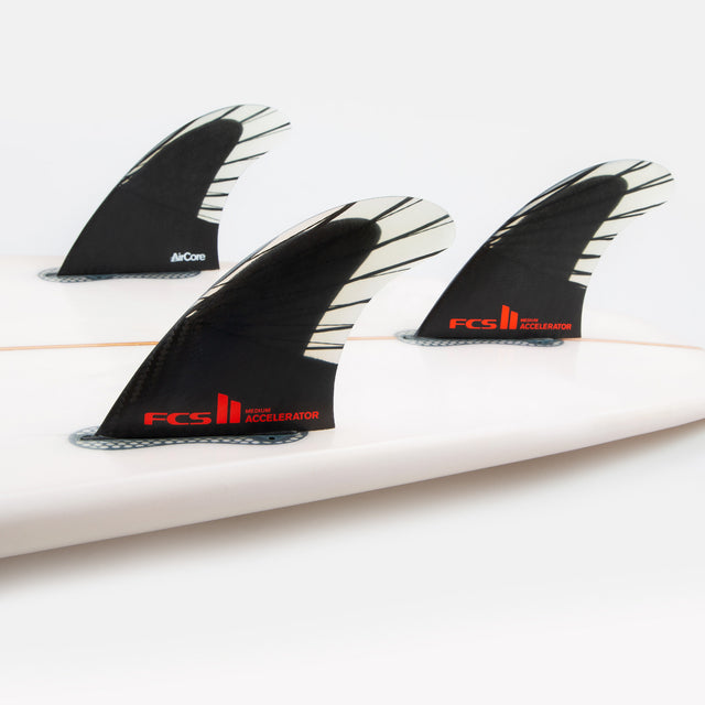 FCS II Accelerator PC Carbon Tri Retail Fins