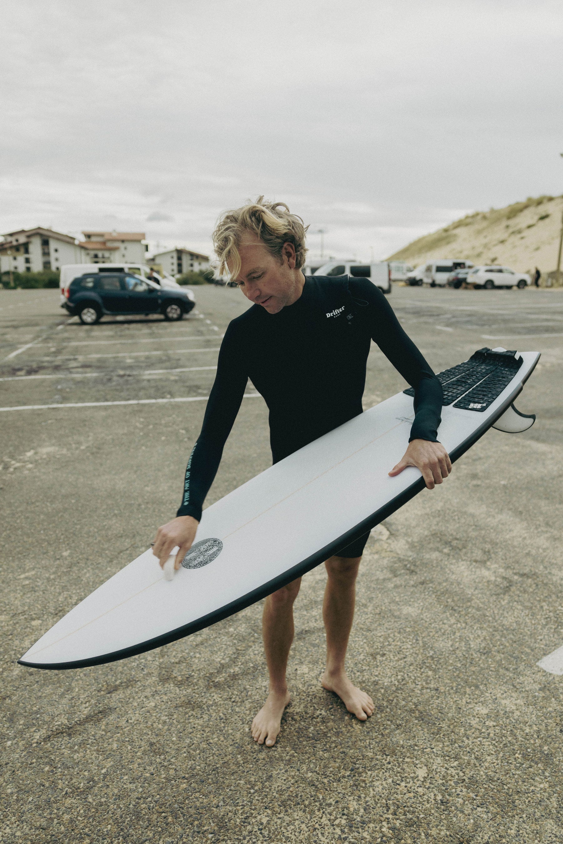 JS Black Baron5'5\" 27.5L　フィン無し JS Black Baron5'5